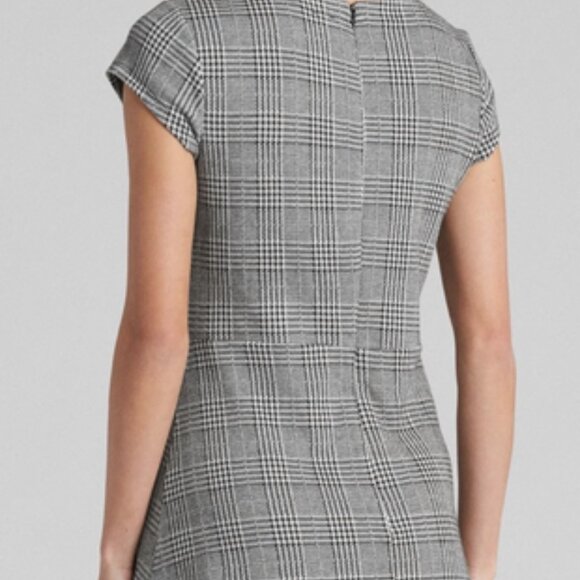 Gap Houndstooth Plaid Fit and Flare Peplum Dress Gray Black Plaid 2 EUC Trumpet - Picture 14 of 16